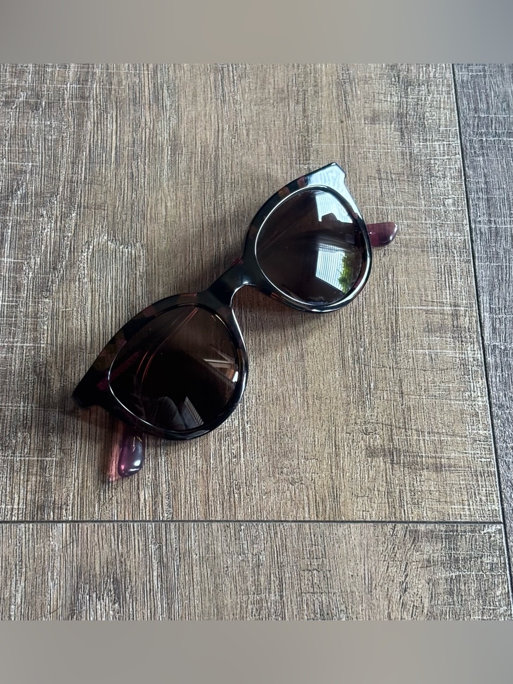 Nifties women’s sunglasses violet medium tortoise shell rim cat eye 46-22-140